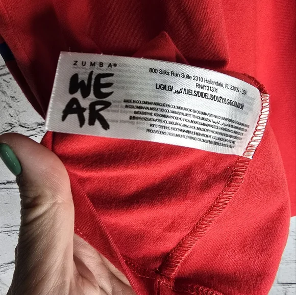 Zumba X Hello Kitty Red Tank Top Size Large - Picture 7 of 9